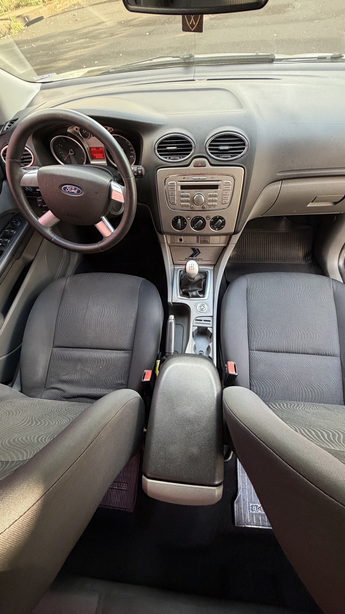 Ford Focus Sedan