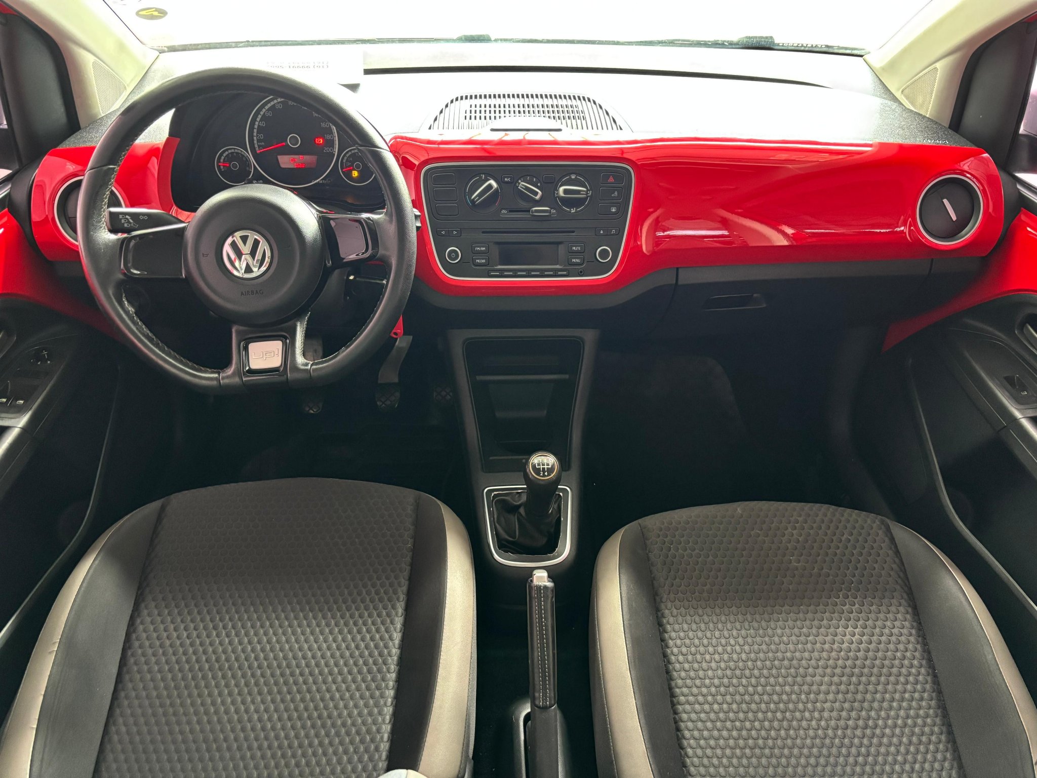 Volkswagen UP