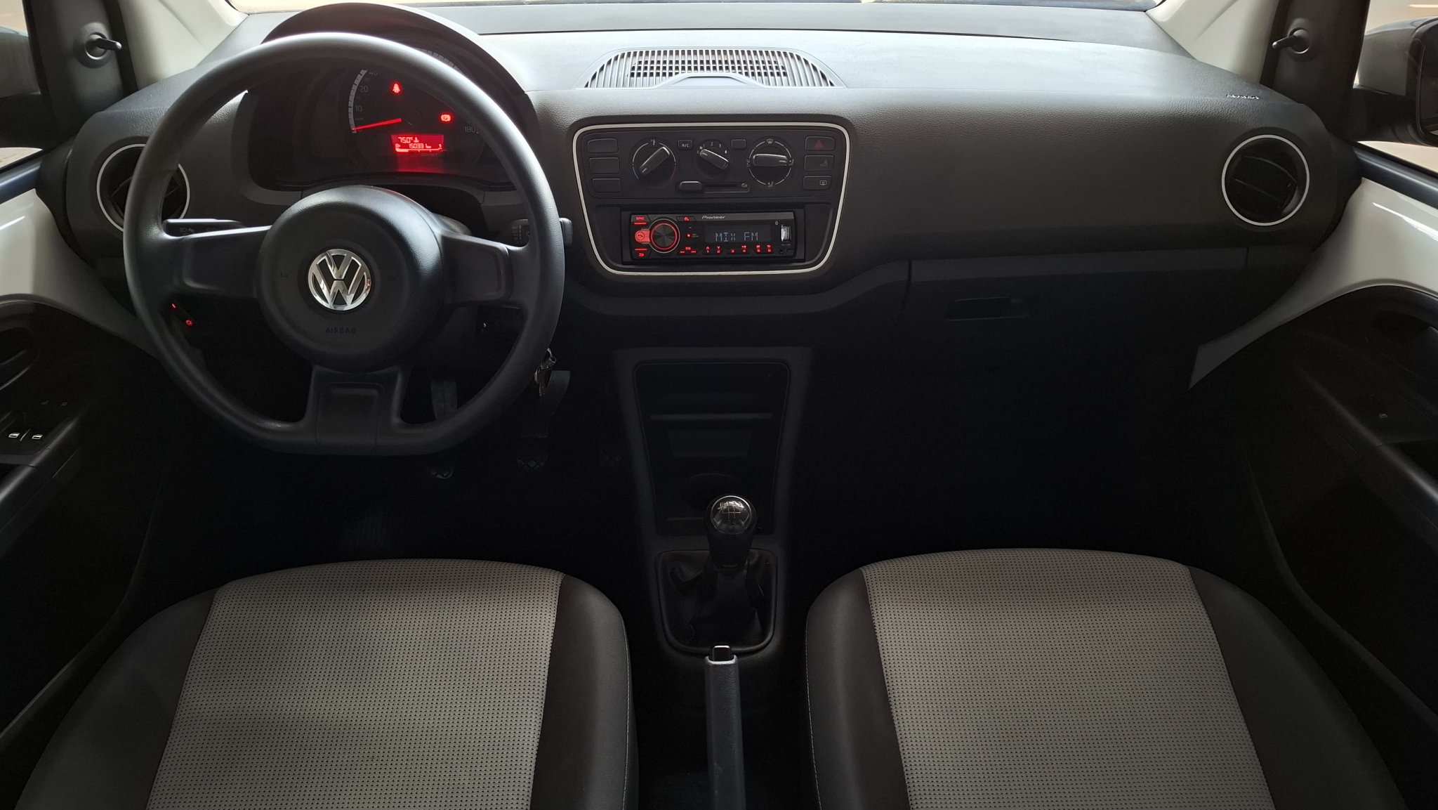 Volkswagen UP